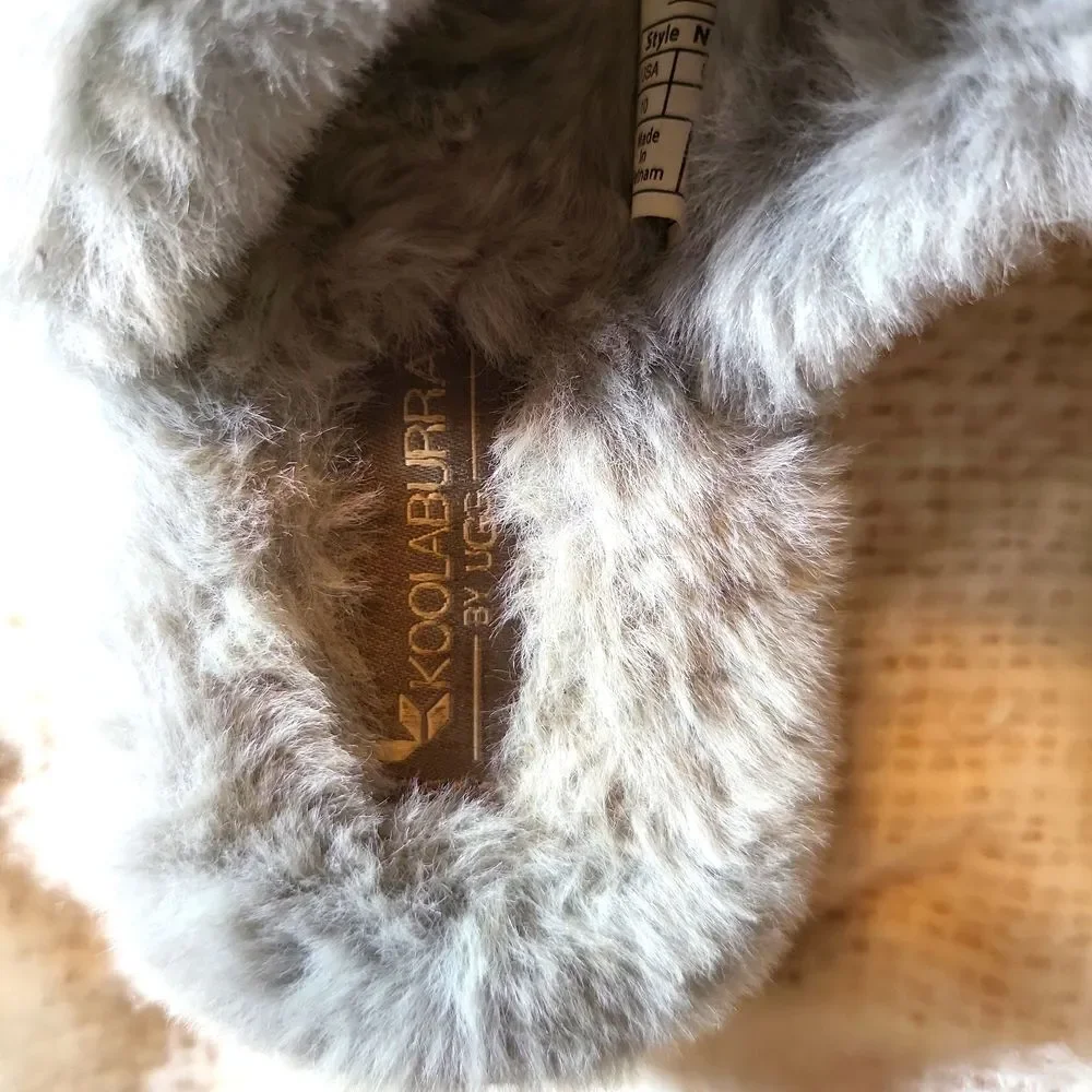 COPY - Size10 KOOLABURRA BY UGG SLIDES NWOT